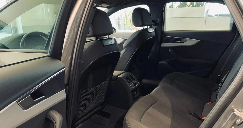 Audi A4 cena 144900 przebieg: 24657, rok produkcji 2020 z Pułtusk małe 379